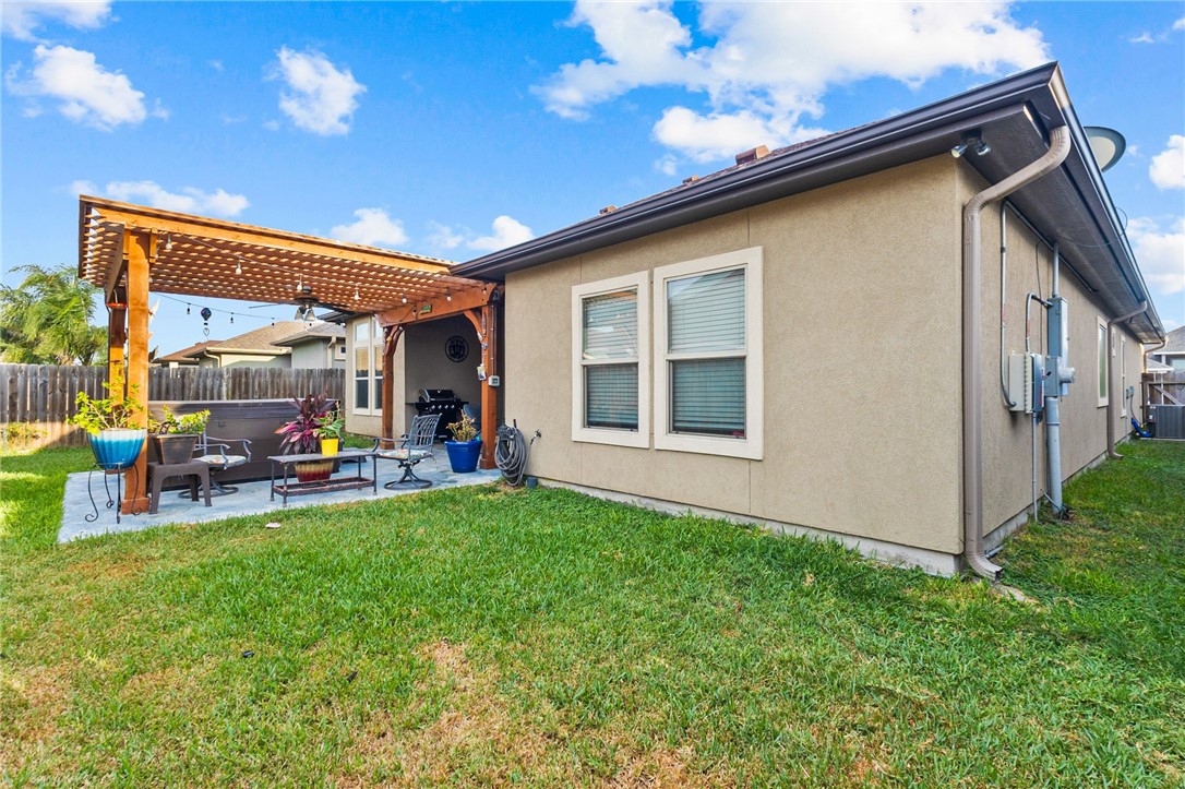 6822 Mets Court Corpus Christi TX 78414