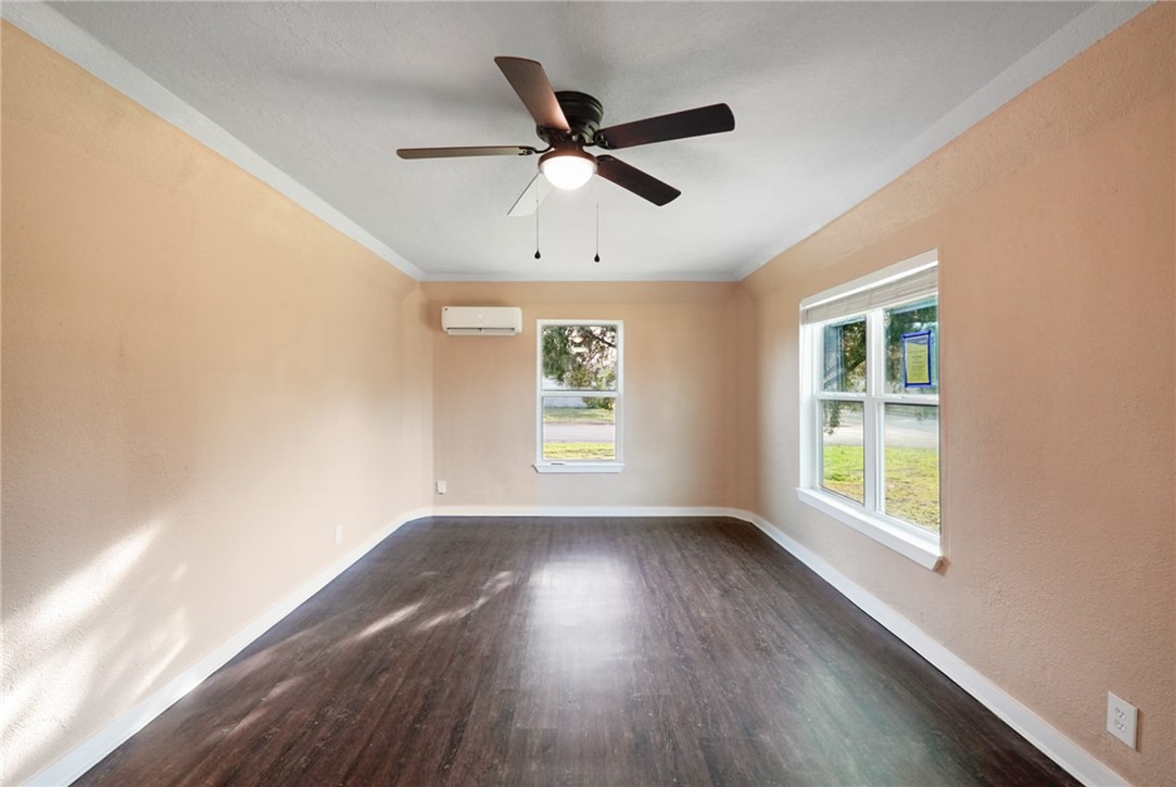 3826 Willow Street Corpus Christi TX 78411