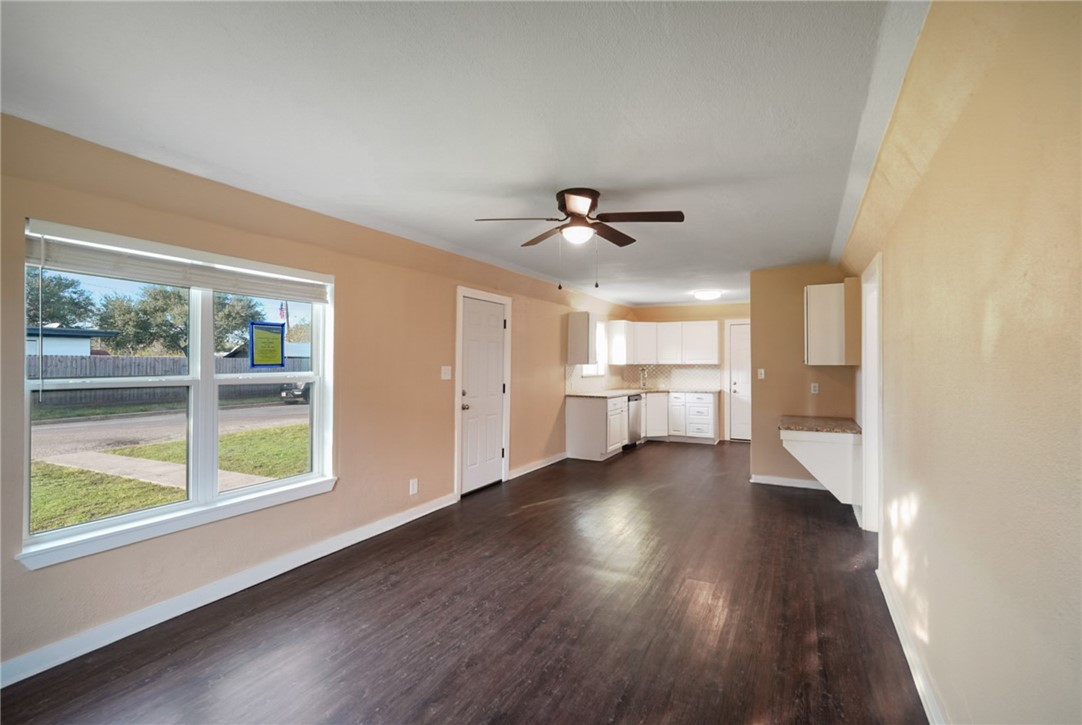 3826 Willow Street Corpus Christi TX 78411