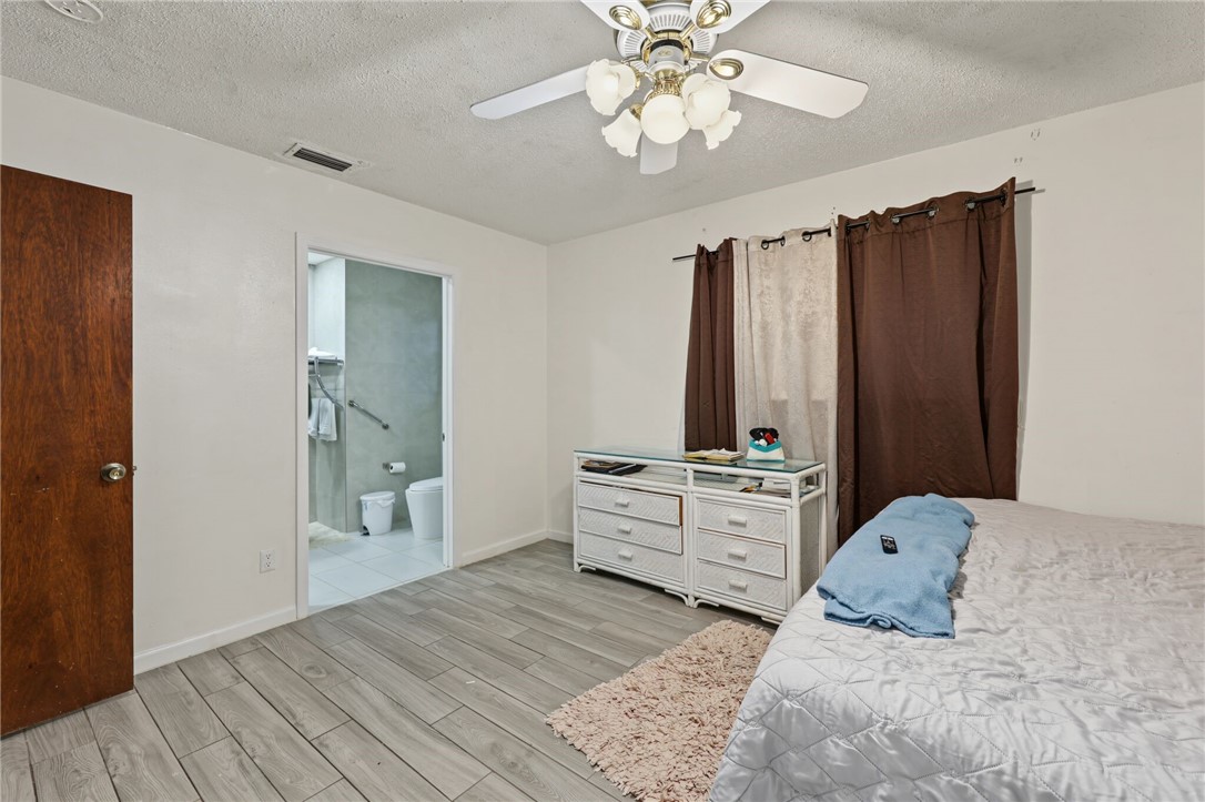 6025 Liptonshire Drive Corpus Christi TX 78415