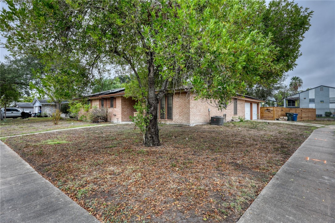 6025 Liptonshire Drive Corpus Christi TX 78415