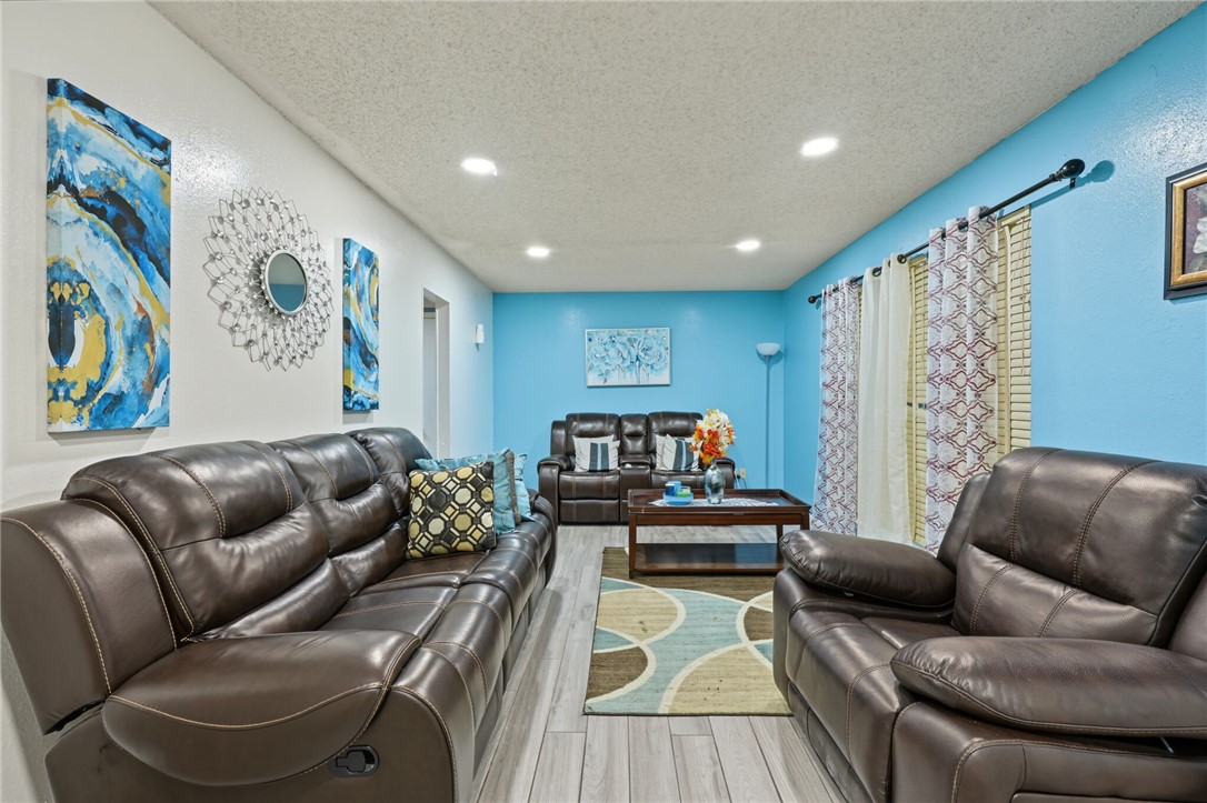 6025 Liptonshire Drive Corpus Christi TX 78415