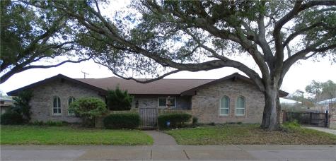 749 Meadowbrook Drive Corpus Christi TX 78412