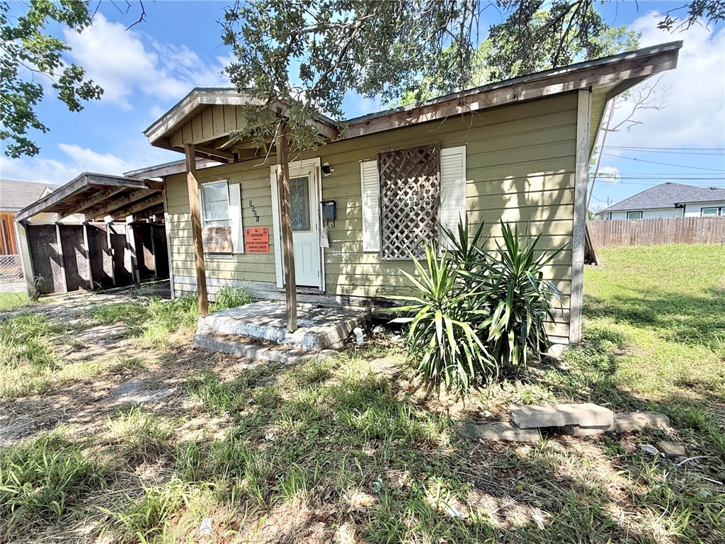 3021 Carver Drive Corpus Christi TX 78405
