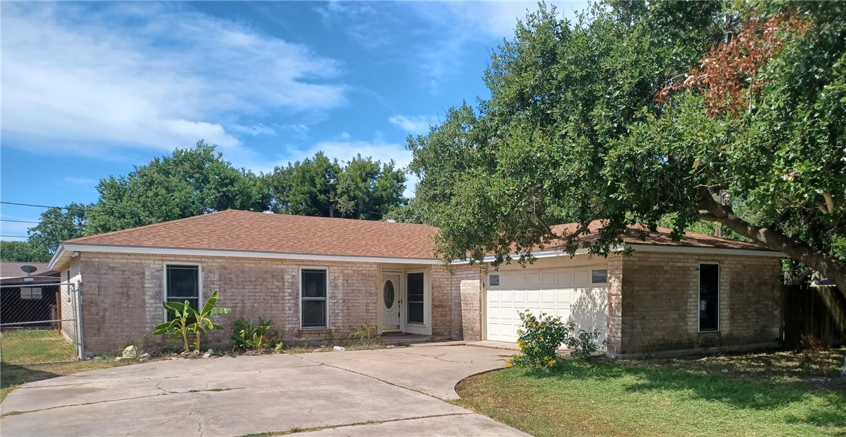302 Broadway Boulevard Portland TX 78374