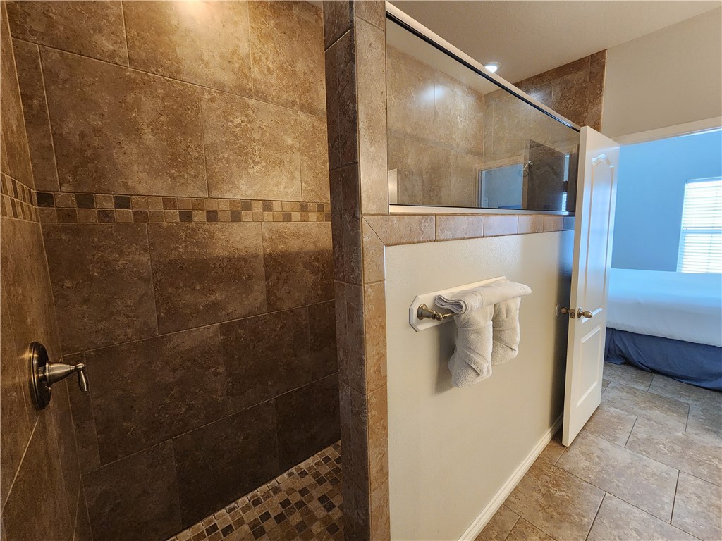 699 Morgan Cr 104 Port Aransas TX 78373