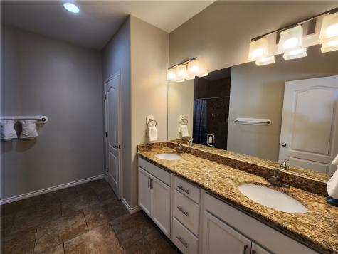 699 Morgan Cr 104 Port Aransas TX 78373
