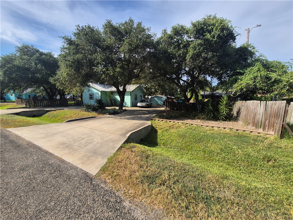 924 Ibis Drive Rockport TX 78382