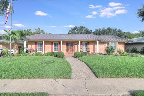 734 Burkshire Drive Corpus Christi TX 78412