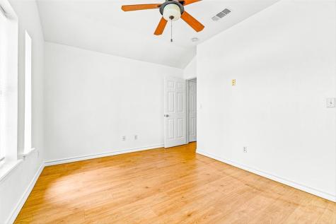 1013 La Mirada Portland TX 78374