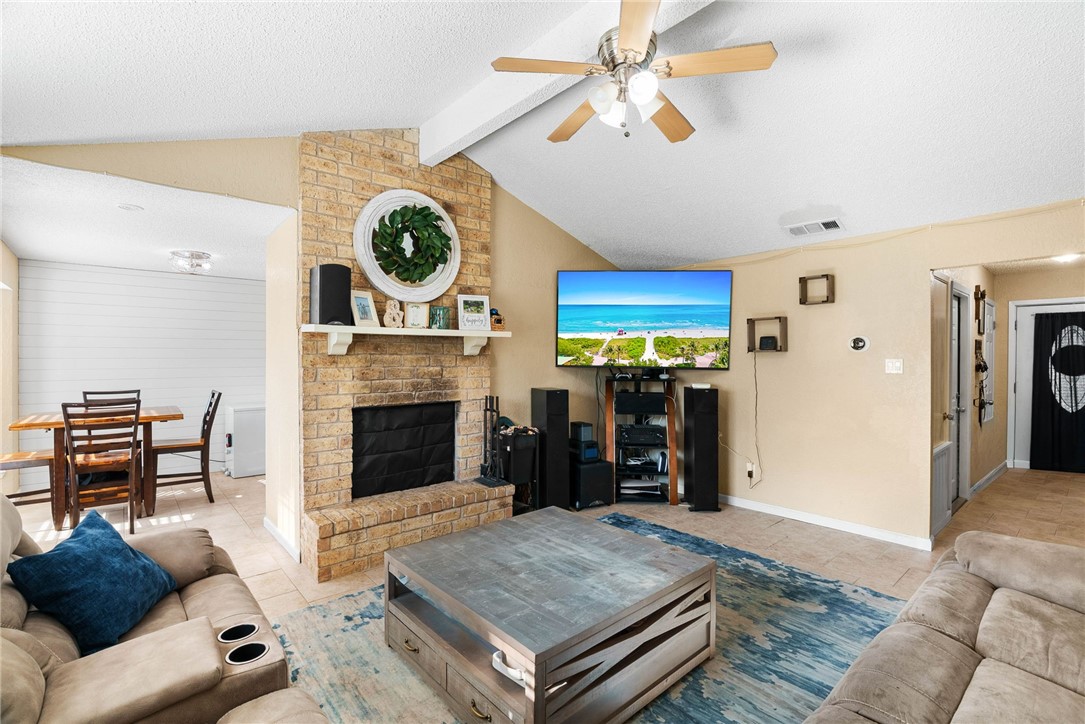 2838 Tumbleweed Drive Corpus Christi TX 78410