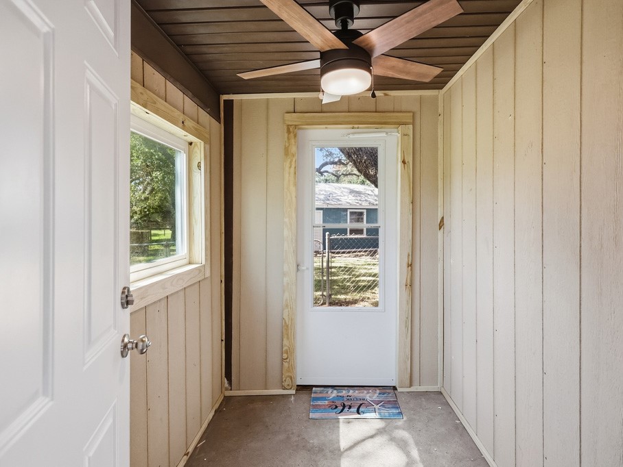 1410 S Mathis Street Rockport TX 78382