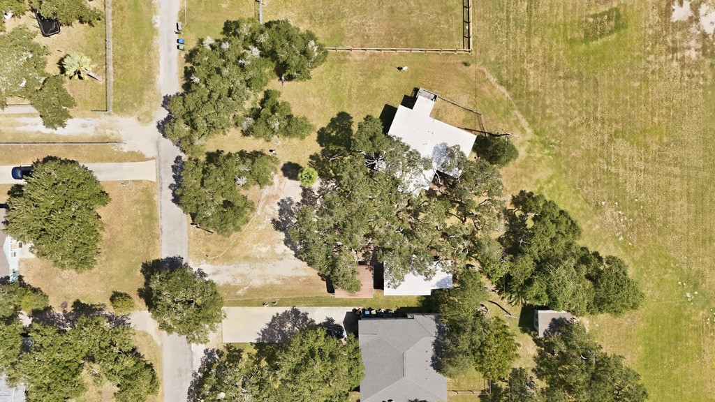 1410 S Mathis Street Rockport TX 78382