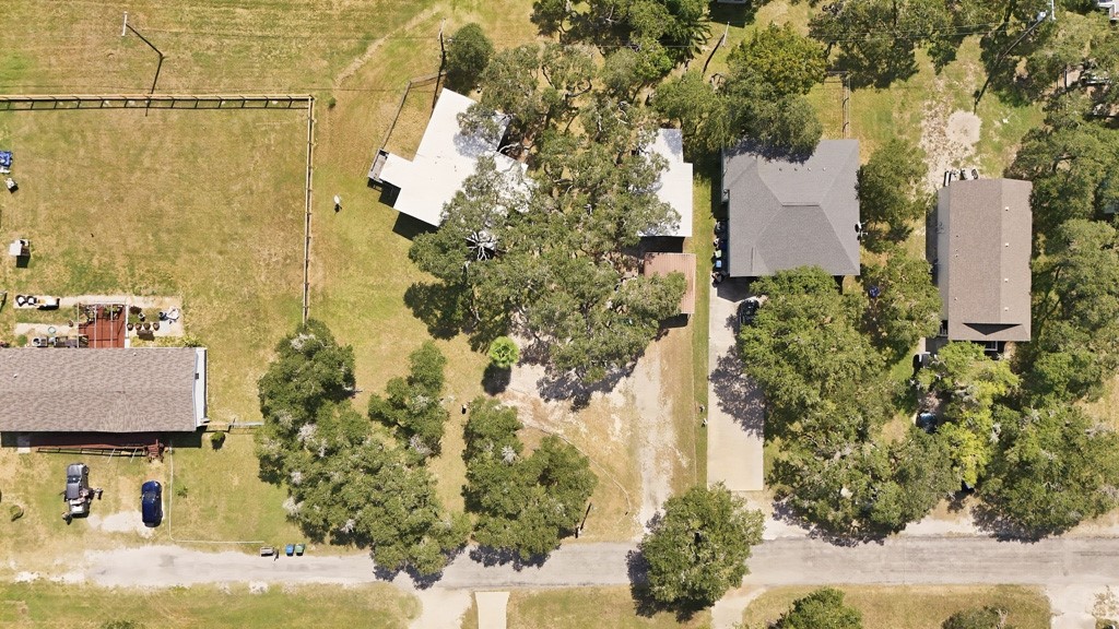 1410 S Mathis Street Rockport TX 78382
