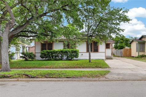 626 Chase Drive Corpus Christi TX 78412