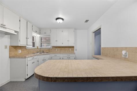 626 Chase Drive Corpus Christi TX 78412