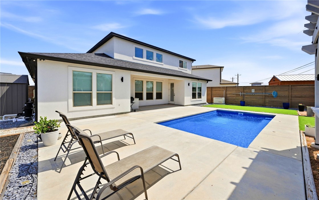 4825 Del Paseo Street Corpus Christi TX 78411
