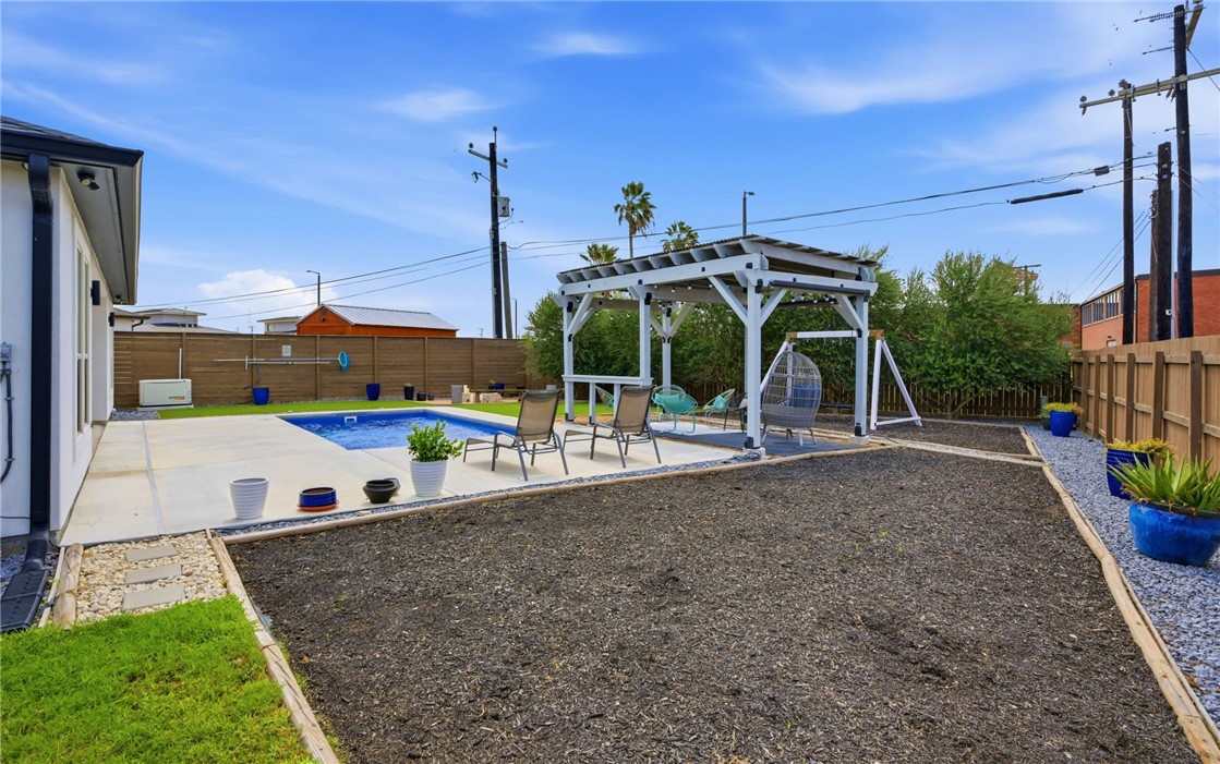 4825 Del Paseo Street Corpus Christi TX 78411