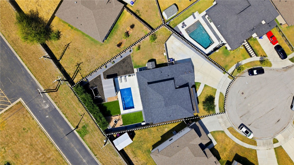 4825 Del Paseo Street Corpus Christi TX 78411
