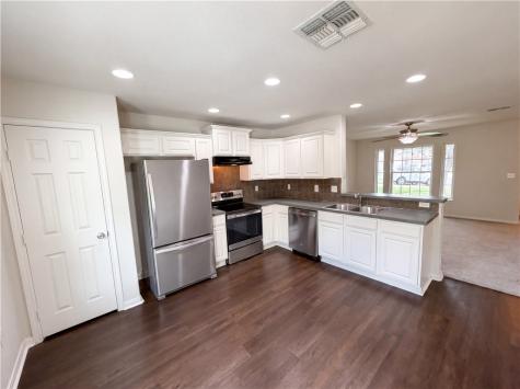 1706 Barlow Trail Corpus Christi TX 78410