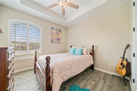 1864 The Grand Drive Kingsville TX 78363