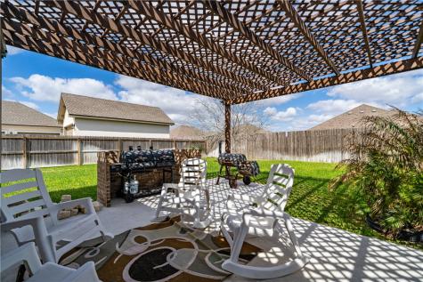 1864 The Grand Drive Kingsville TX 78363