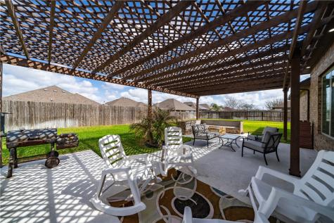 1864 The Grand Drive Kingsville TX 78363