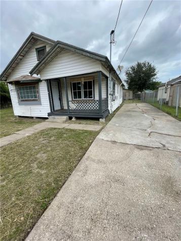 2906 Coleman Avenue Corpus Christi TX 78405