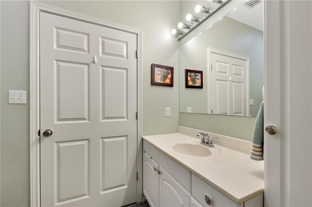 39 Front Street Rockport TX 78382