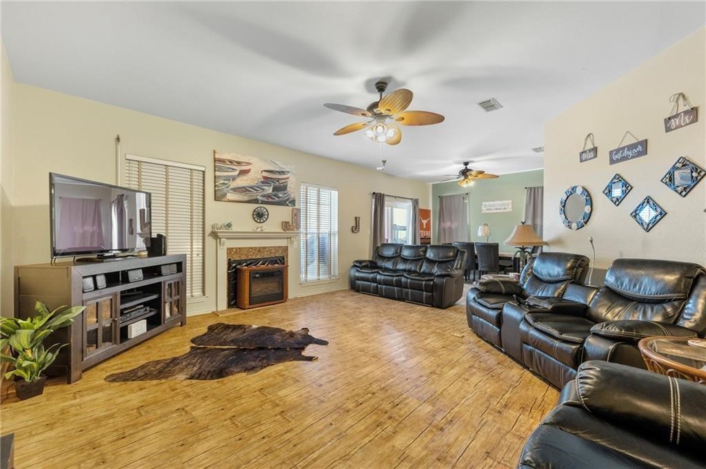 39 Front Street Rockport TX 78382