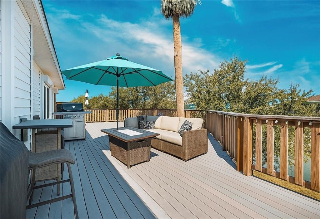 39 Front Street Rockport TX 78382