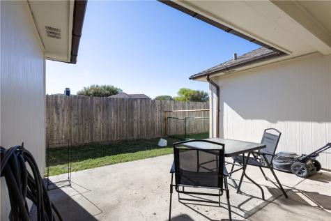 2839 Mckinzie Road 4 Corpus Christi TX 78410