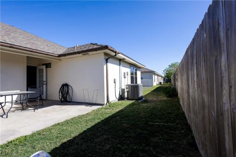 2839 Mckinzie Road 4 Corpus Christi TX 78410