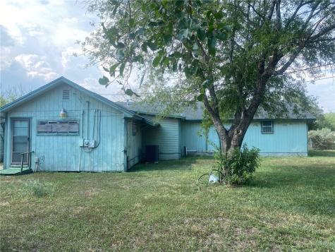 813 E Yoakum Avenue Kingsville TX 78363
