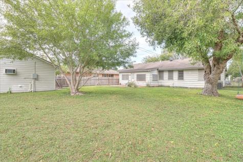 517 Mcclendon Street Corpus Christi TX 78404