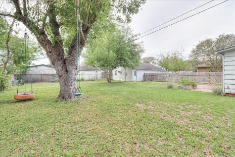 517 Mcclendon Street Corpus Christi TX 78404