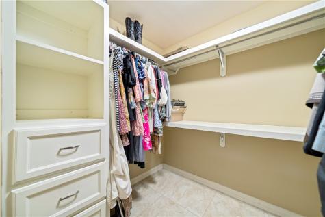 1996 Laurel Street Kingsville TX 78363