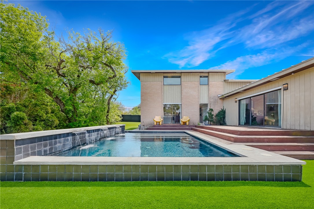 225 Chenoweth Drive Corpus Christi TX 78404
