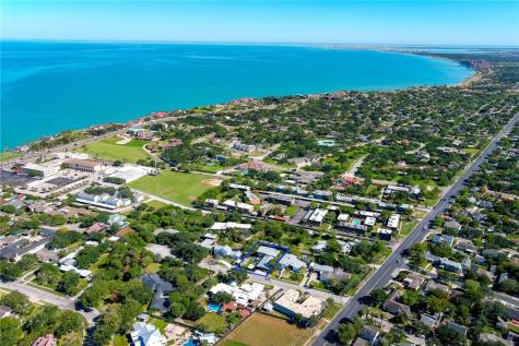 225 Chenoweth Drive Corpus Christi TX 78404