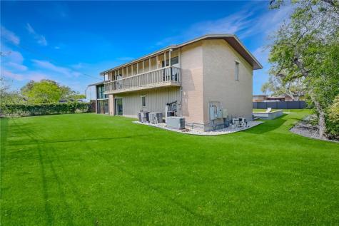 225 Chenoweth Drive Corpus Christi TX 78404