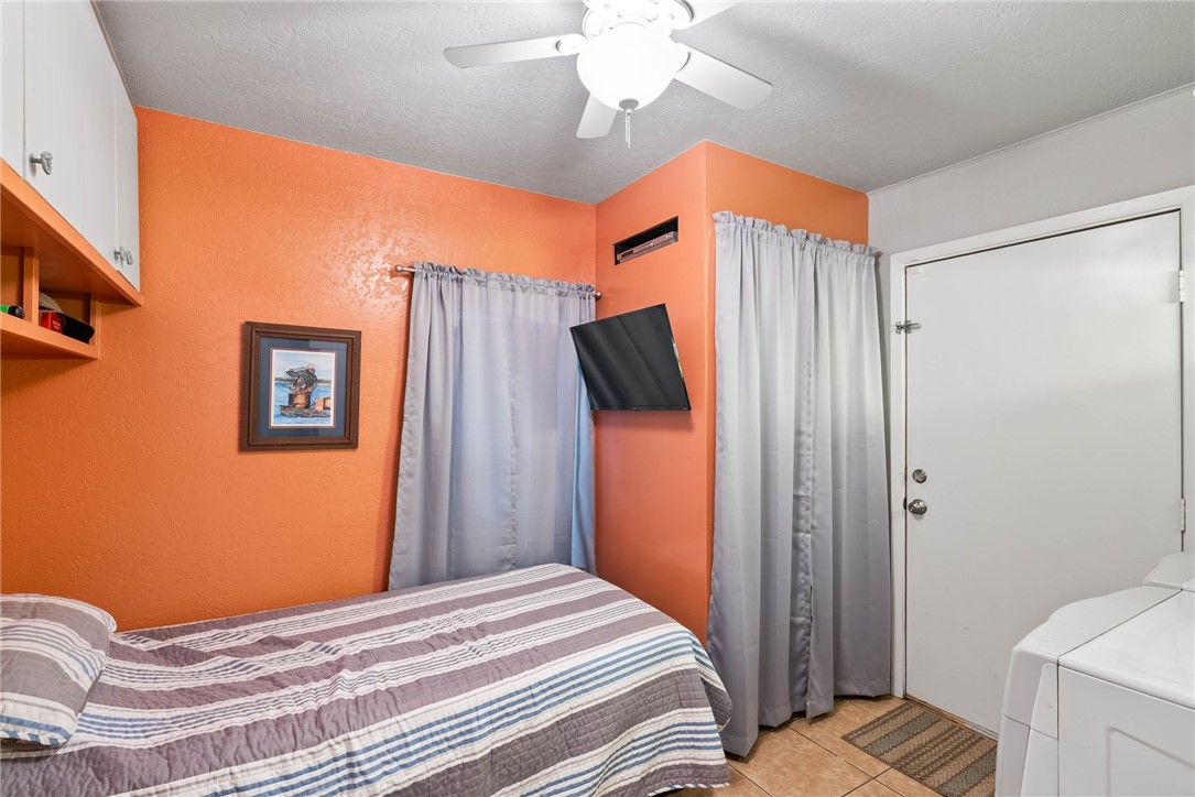 621 S Fuqua Street Rockport TX 78382