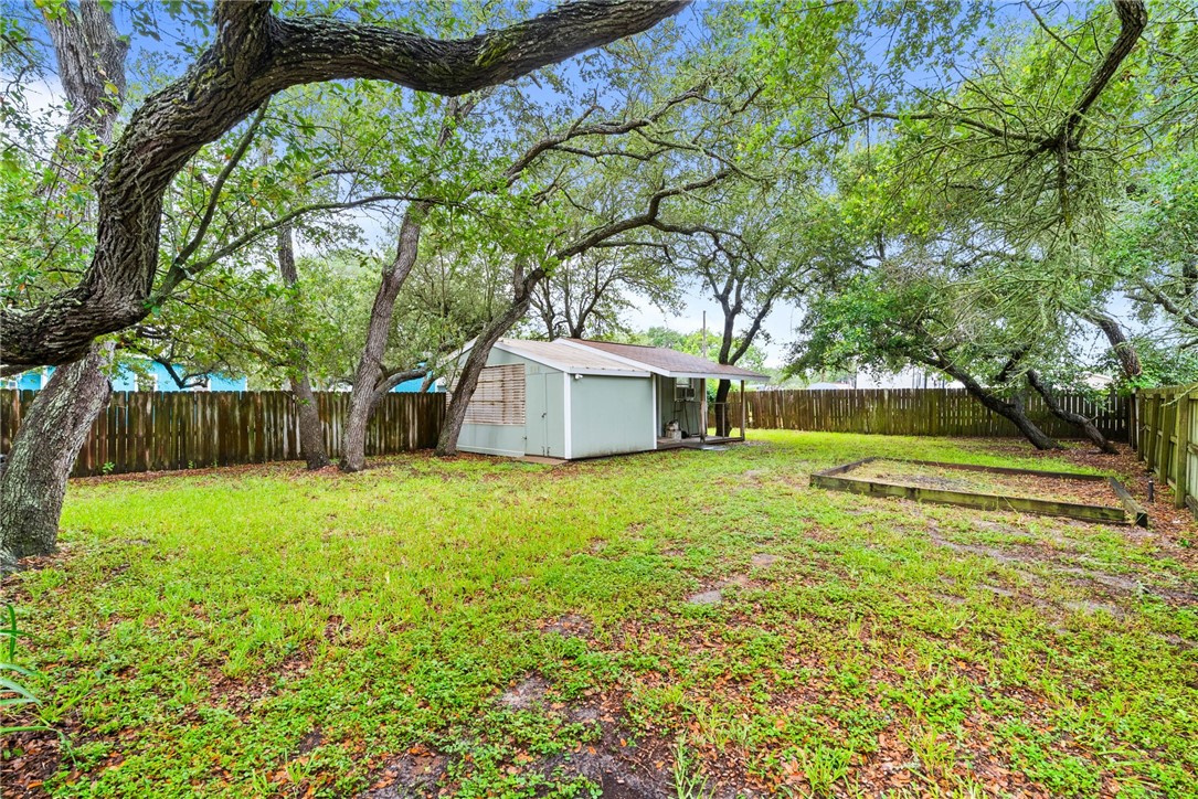 621 S Fuqua Street Rockport TX 78382