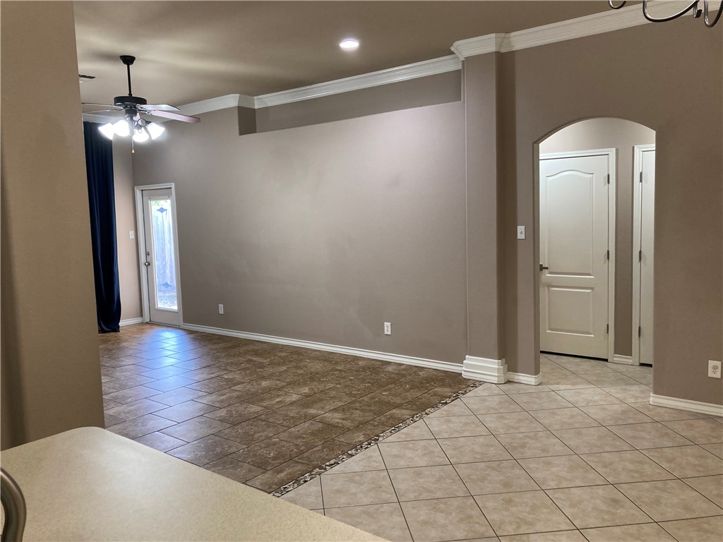 5540 Oso Parkway 23 Corpus Christi TX 78413