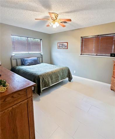 6604 County Road 136 Pawnee TX 78145