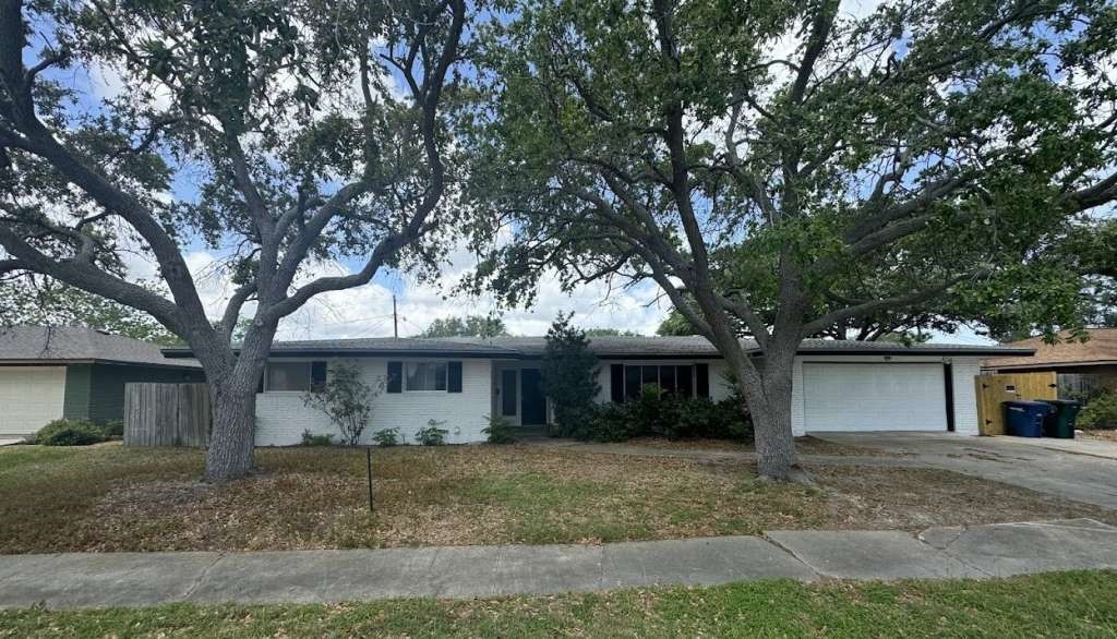 426 Pennington Drive Corpus Christi TX 78412