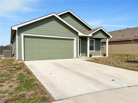 13262 Wrangler Street Robstown TX 78380