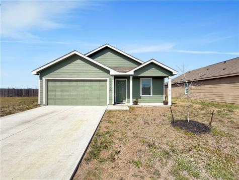 13262 Wrangler Street Robstown TX 78380