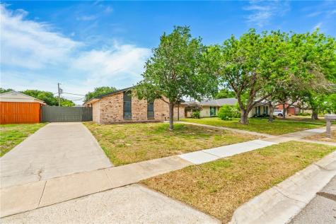3221 Seafoam Drive Corpus Christi TX 78418