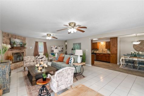 3221 Seafoam Drive Corpus Christi TX 78418
