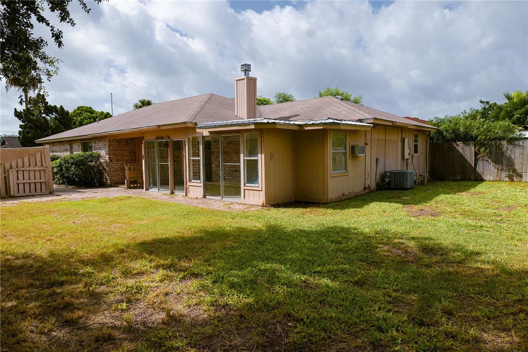 1314 Harbor Lights Drive Corpus Christi TX 78412